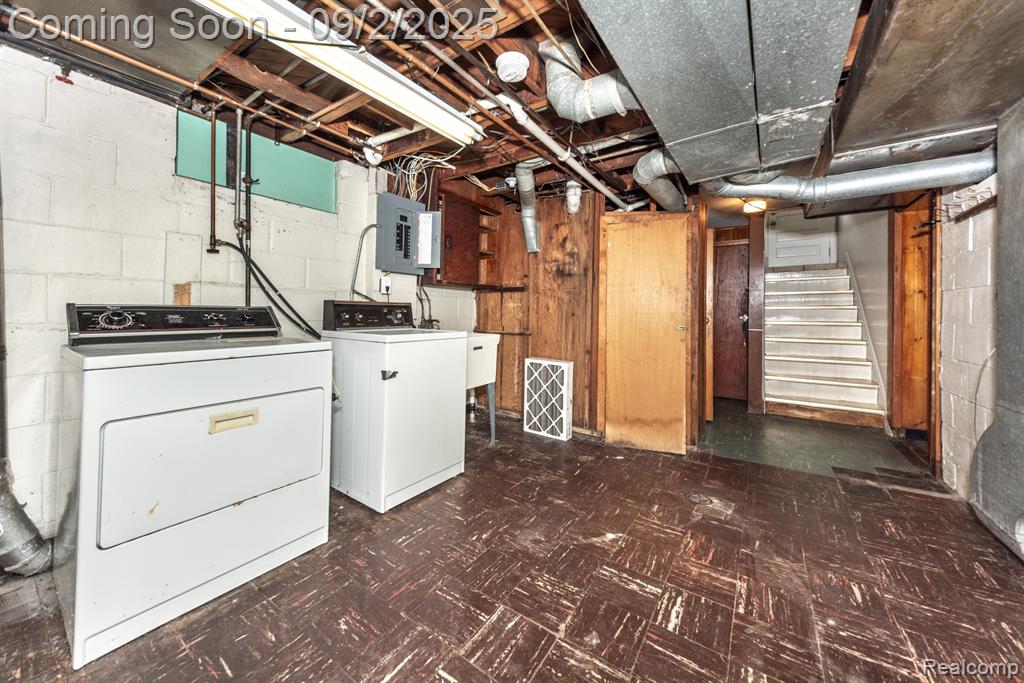 557 N Harvey Street, Plymouth, MI 48170 — Photo 29