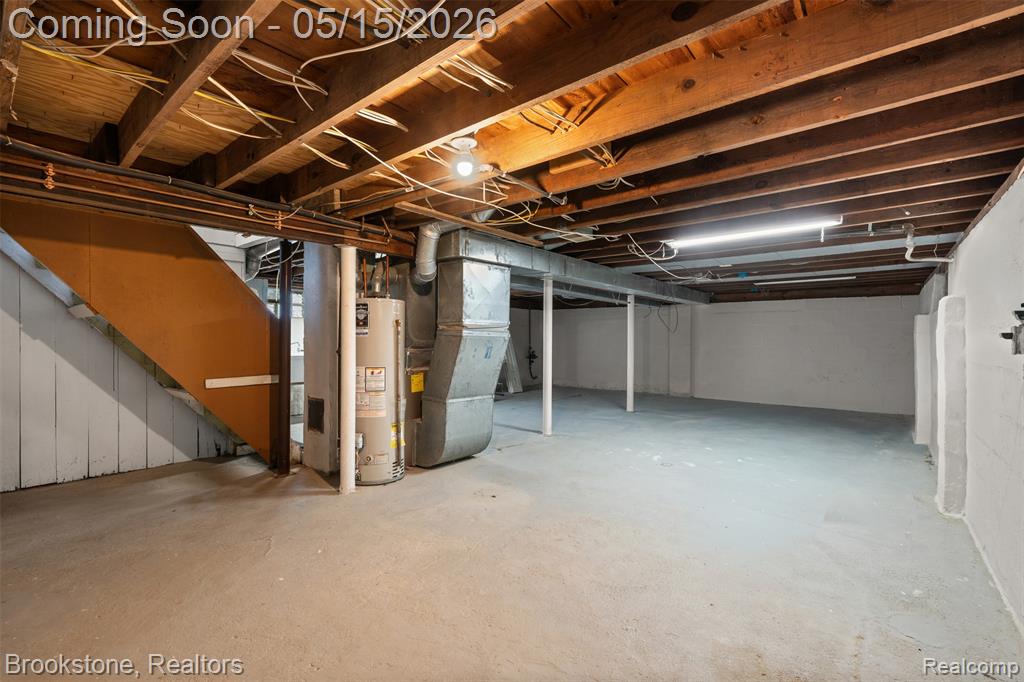 142 Massoit Street, Commerce Twp, MI — Photo 31