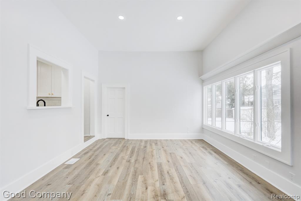 16309 Kirkshire Avenue, Beverly Hills, MI 48025 — Photo 23