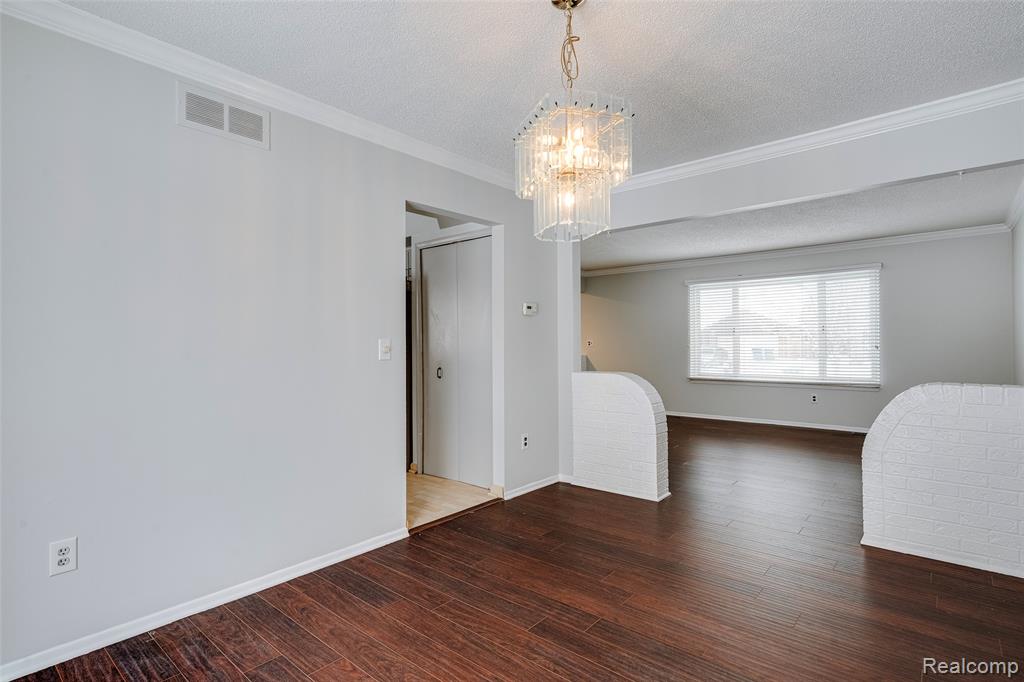 45900 Gainsborough Drive, Canton, MI 48187 — Photo 6
