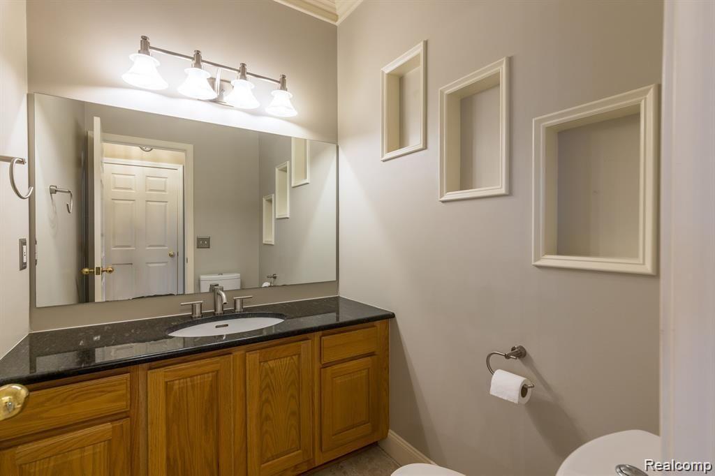 6959 KENNESAW Road, Canton, MI 48187 — Photo 15