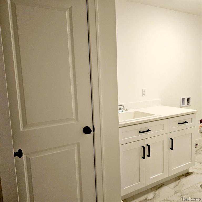 50829 Mistwood Drive, Macomb, MI 48042 — Photo 36