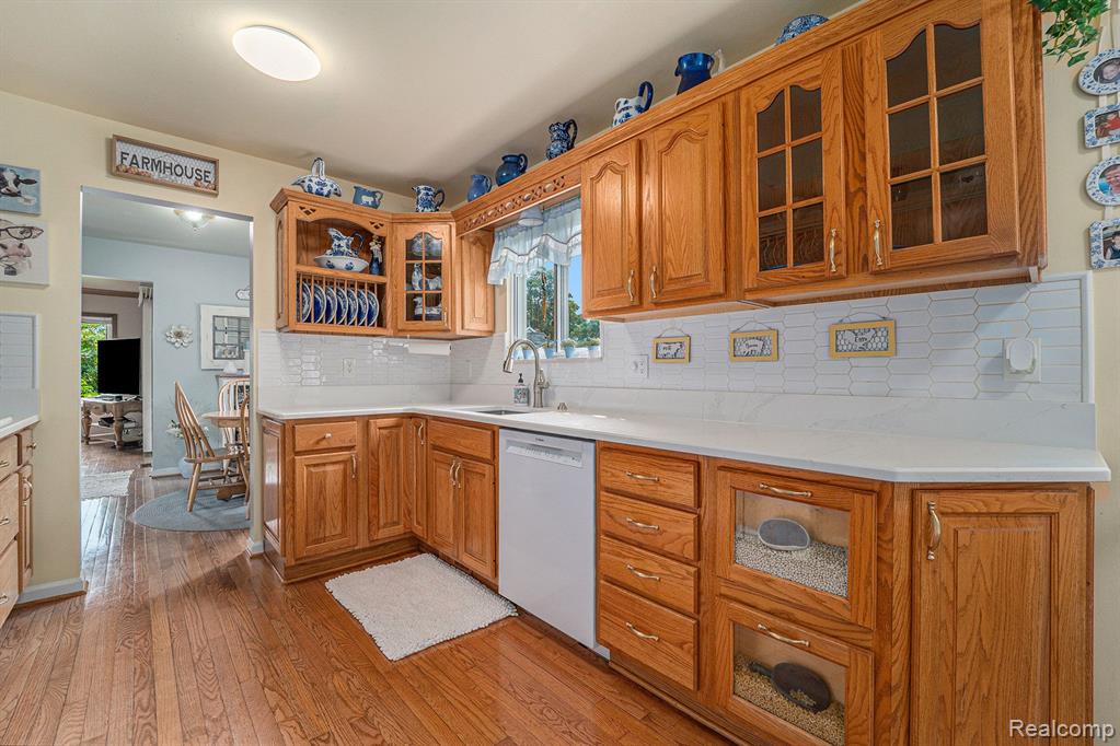 6465 CHICKADEE, Clarkston, MI — Photo 9