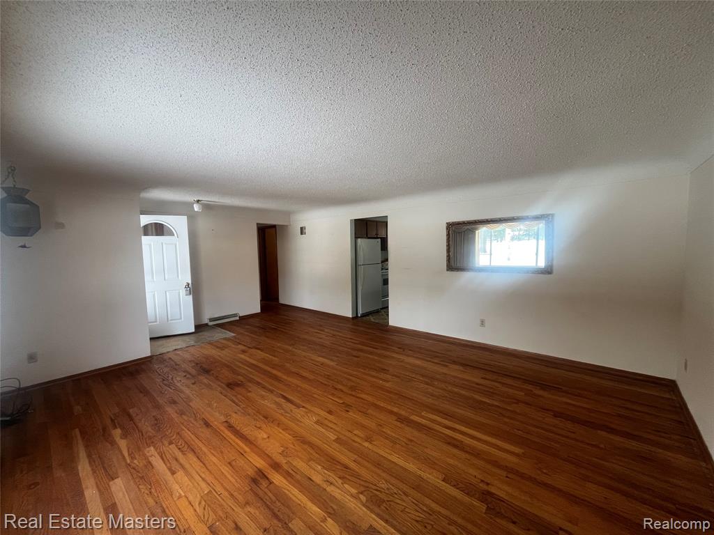 4291 Parker Road, Fort Gratiot, MI 48059 — Photo 4