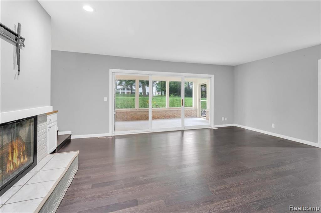 6016 Plantation Drive, Grand Blanc, MI 48439 — Photo 22
