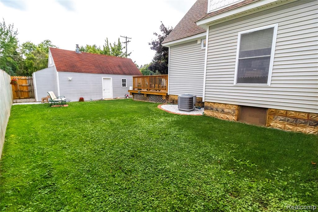 847 N Main Street, Lapeer, MI 48446 — Photo 46