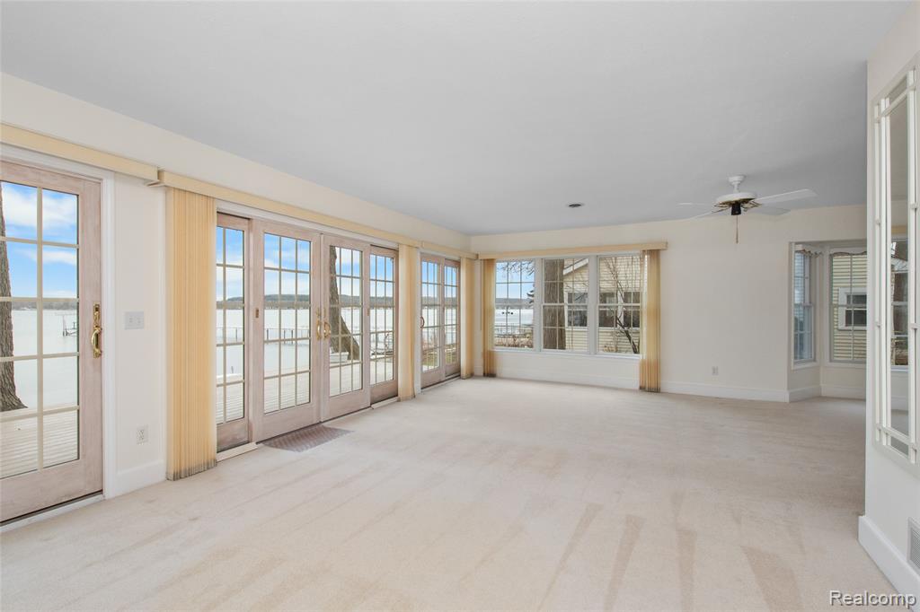 1382 Nita, Pinckney, MI 48169 — Photo 33