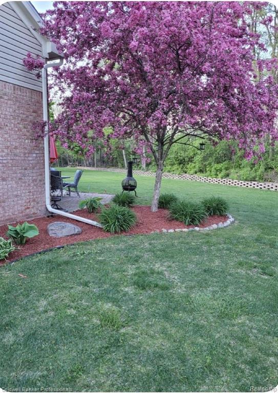 13541 CHRISTINA Lane, Belleville, MI 48111 — Photo 59