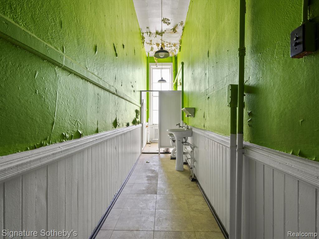 453 MARTIN LUTHER KING JR Boulevard, Detroit, MI 48201 — Photo 23