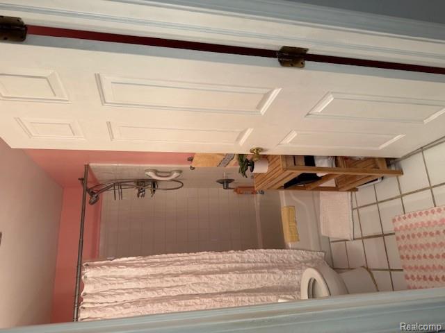 6351 Beechfield Drive, Lansing, MI 48911 — Photo 13