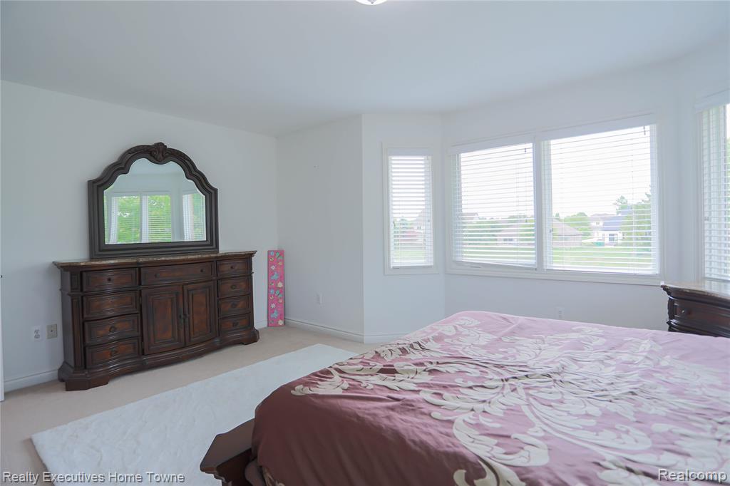 47909 Milonas Drive, Utica, MI 48315 — Photo 63