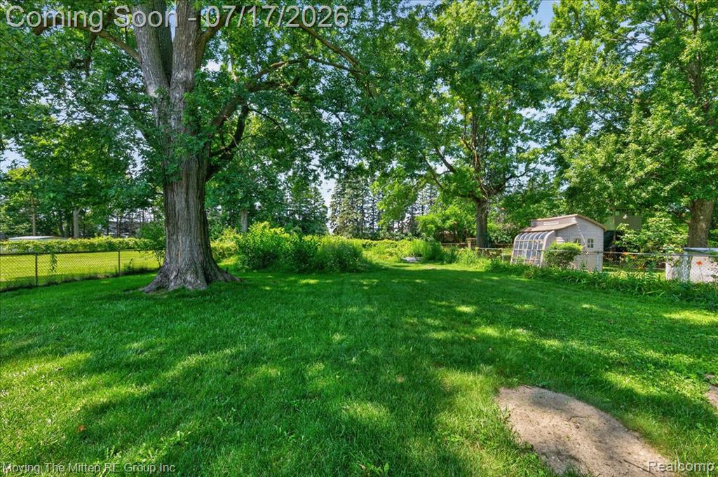 648 S Dowling Street, Westland, MI 48186 — Photo 39