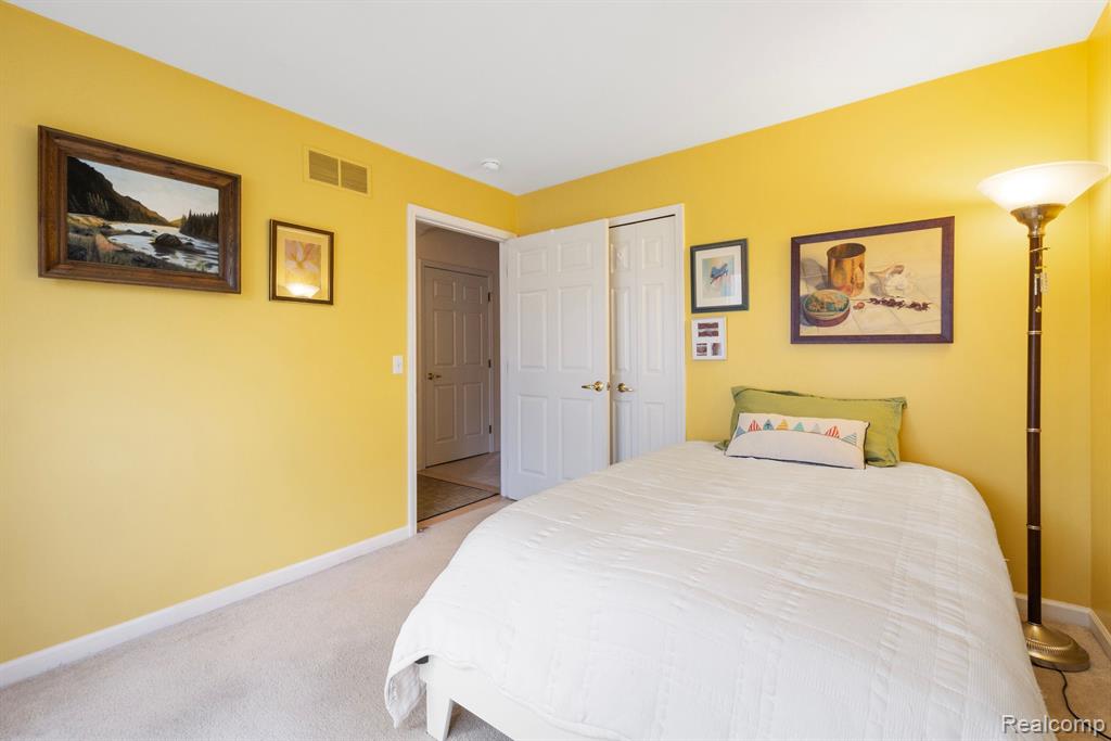 4444 Wisteria Court, Warren, MI 48092 — Photo 17