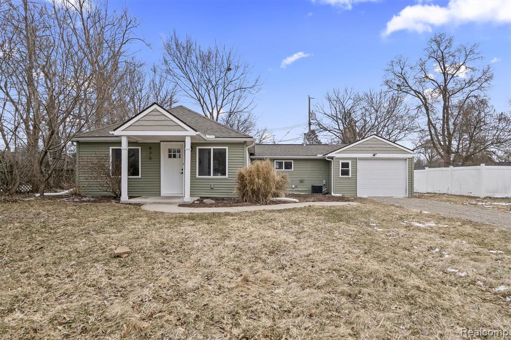 970 Henderson Avenue, Waterford, MI 48328 — Photo 23