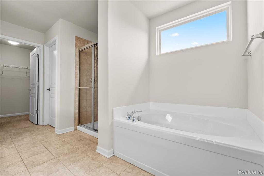 49552 Harrier Place, Novi, MI — Photo 28