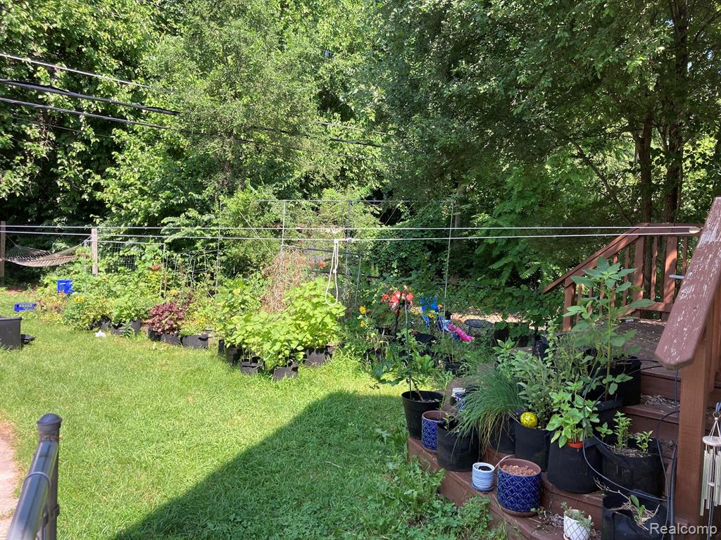 577 Laprairie Street, Ferndale, MI 48220 — Photo 10