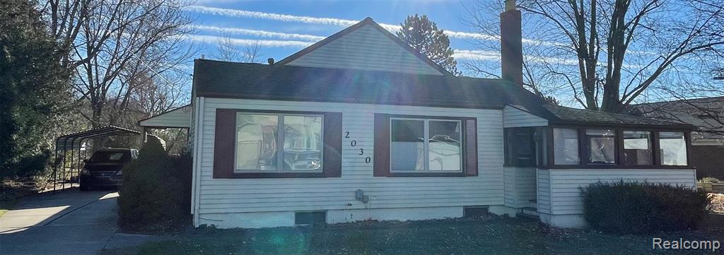 2030 Orpington Drive, Troy, MI 48083