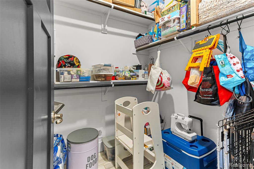 55135 Hanford Court, Shelby Twp, MI 48316 — Photo 44