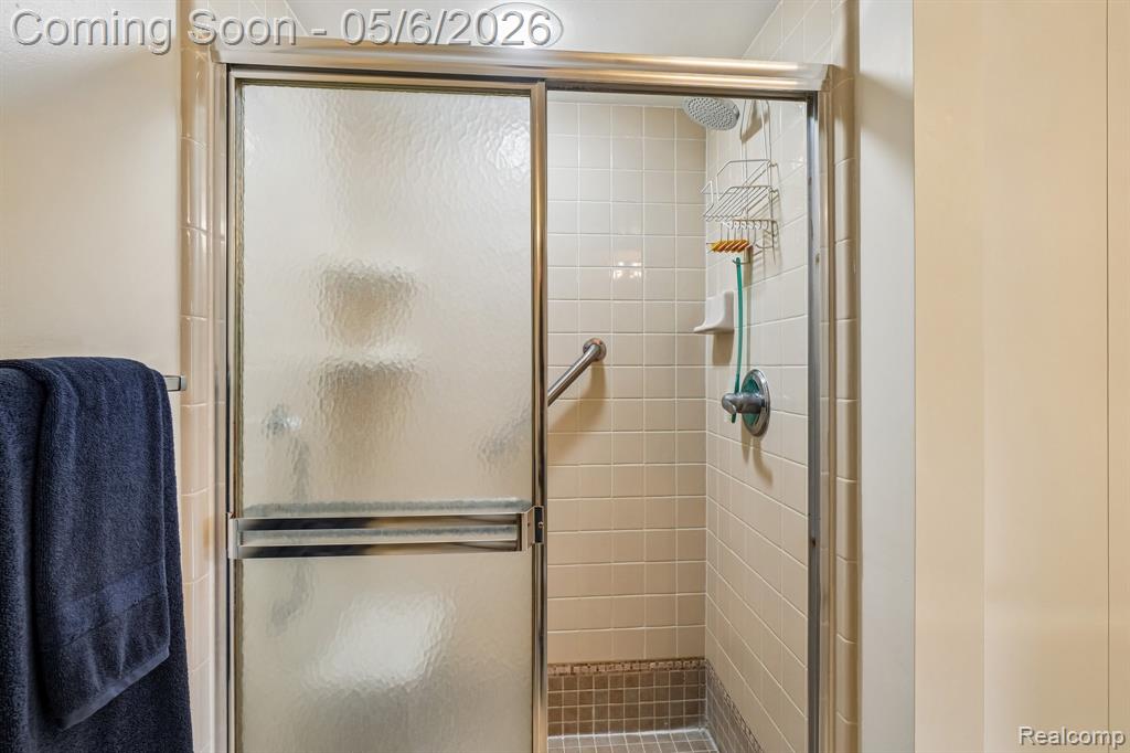 7132 Clements, West Bloomfield, MI — Photo 17