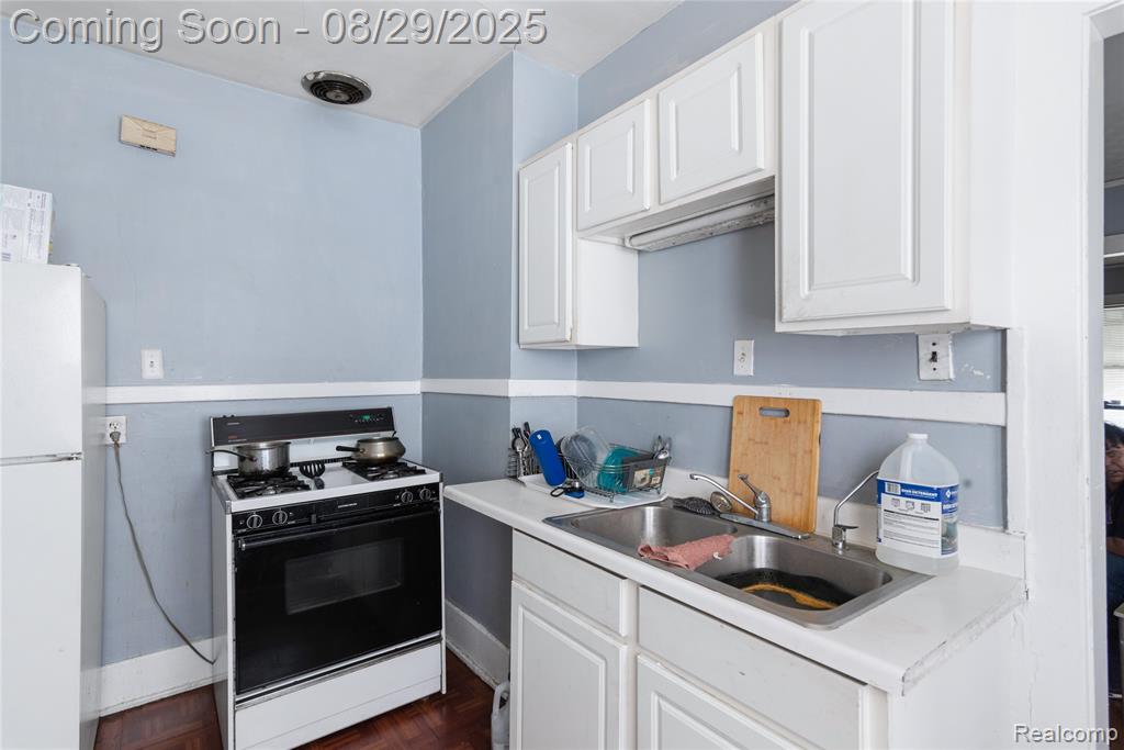 6073/6075 Whitewood Street, Detroit, MI 48210 — Photo 18