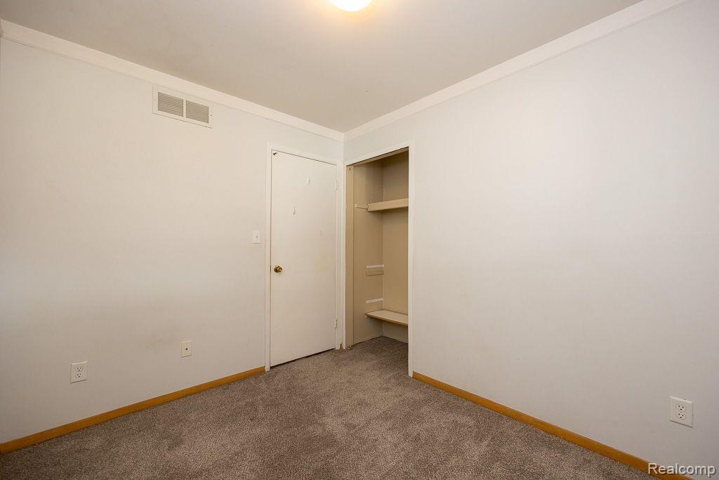 40137 WALTER Drive, Sterling Heights, MI 48310 — Photo 30