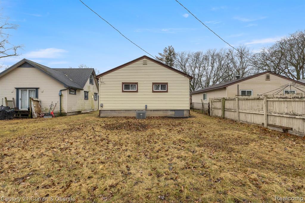 7157 CHEROKEE Street, Taylor, MI 48180 — Photo 29
