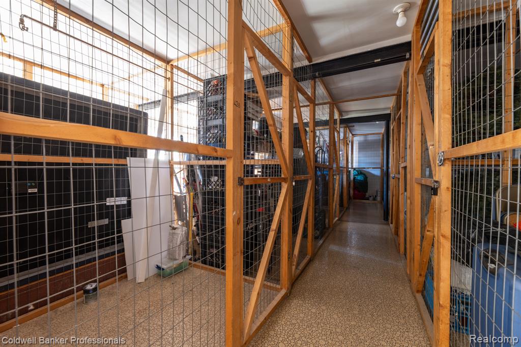 425 Riviera Drive, Saint Clair Shores, MI 48080 — Photo 32