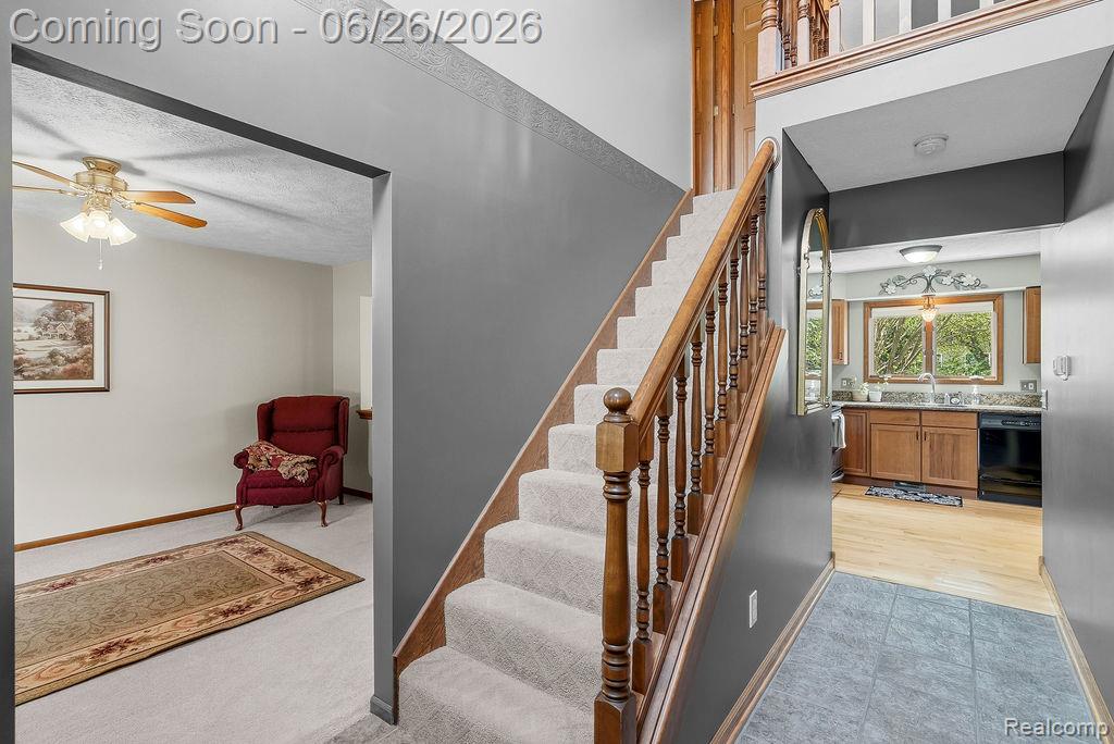 5835 Macmillan Way, Lansing, MI 48911 — Photo 8