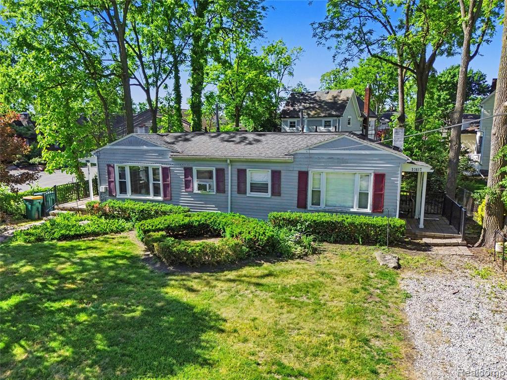 33614 Grand River Avenue, Farmington, MI 48335 — Photo 9