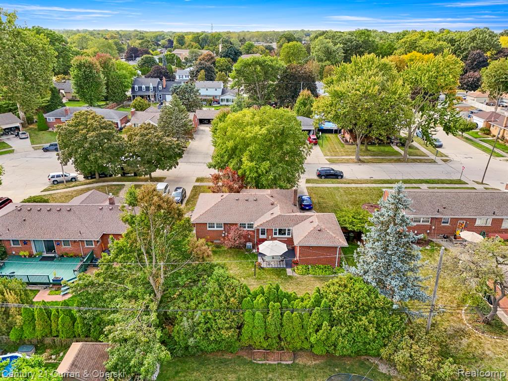 9869 Melbourne Avenue, Allen Park, MI 48101 — Photo 32