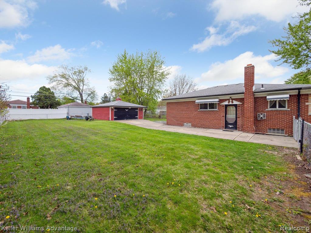 3994 CAMPBELL Street, Dearborn Heights, MI 48125 — Photo 30