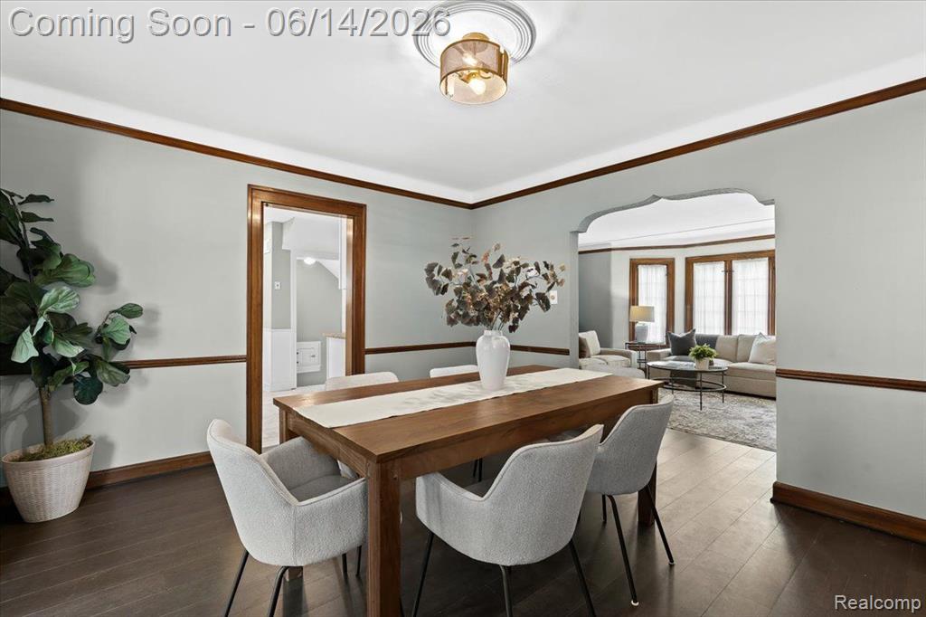 312 MCKINLEY Avenue, Grosse Pointe Farms, MI 48236 — Photo 9