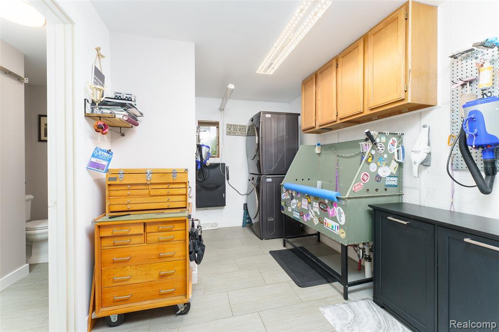 11728 Kenton Drive, Whitmore Lake, MI 48189 — Photo 12