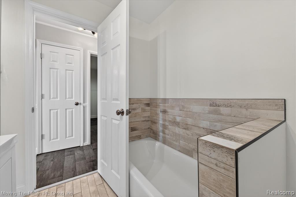 41529 S Interstate 94 Service Drive, Van Buren, MI 48111 — Photo 26