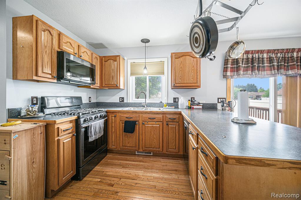 12241 Matthews Street, Carleton, MI 48117 — Photo 8