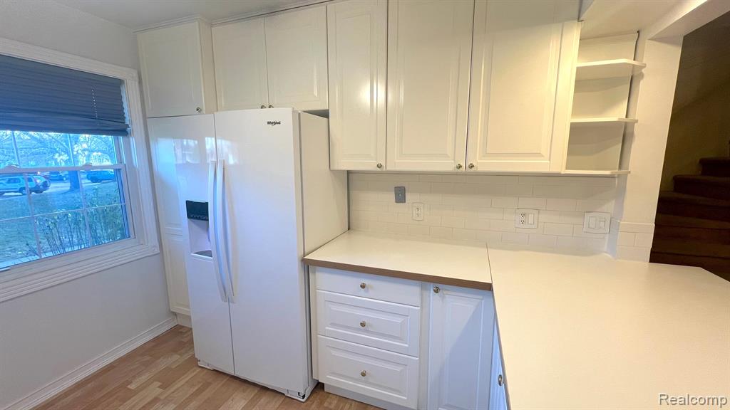 19751 HAYES Court, Northville, MI 48167 — Photo 4