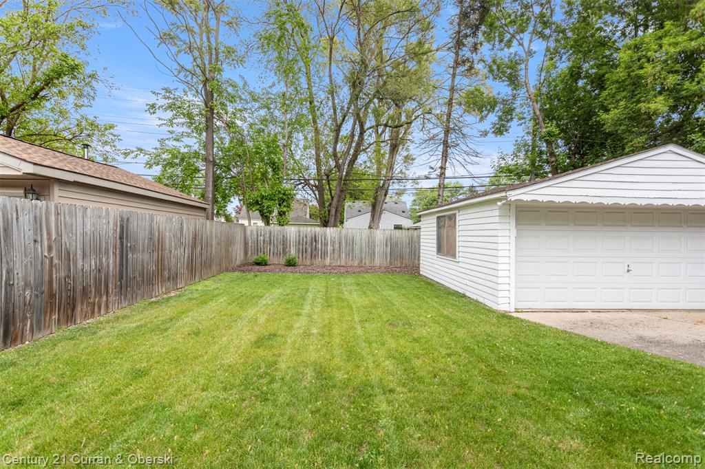 919 Whitcomb Avenue, Royal Oak, MI 48073 — Photo 25