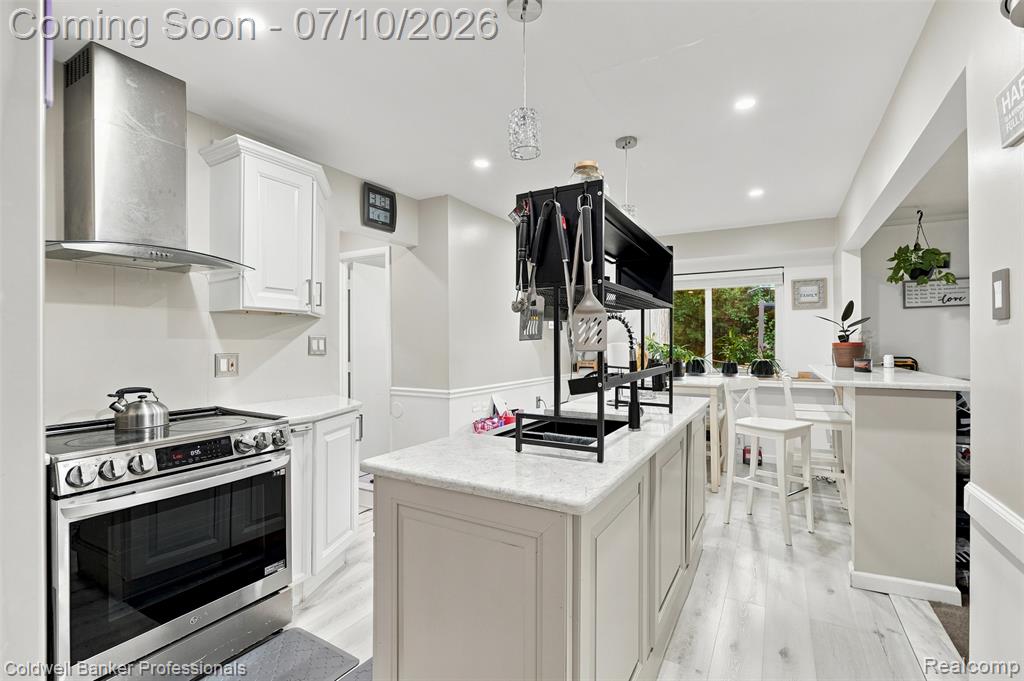 23821 Manistee Street, Oak Park, MI 48237 — Photo 13