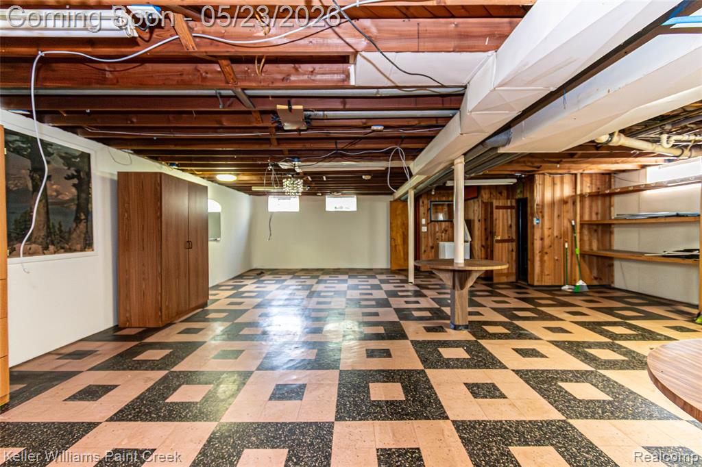 31395 Lyons Circle W, Warren, MI 48092 — Photo 42