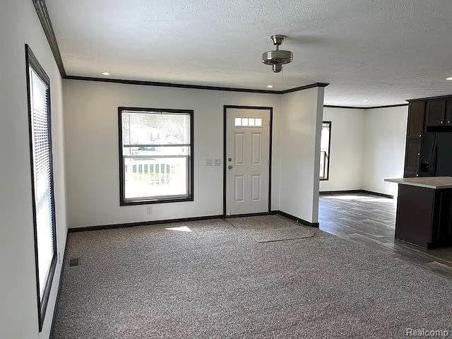 6421 Breezeway Drive, Brighton, MI 48114 — Photo 8