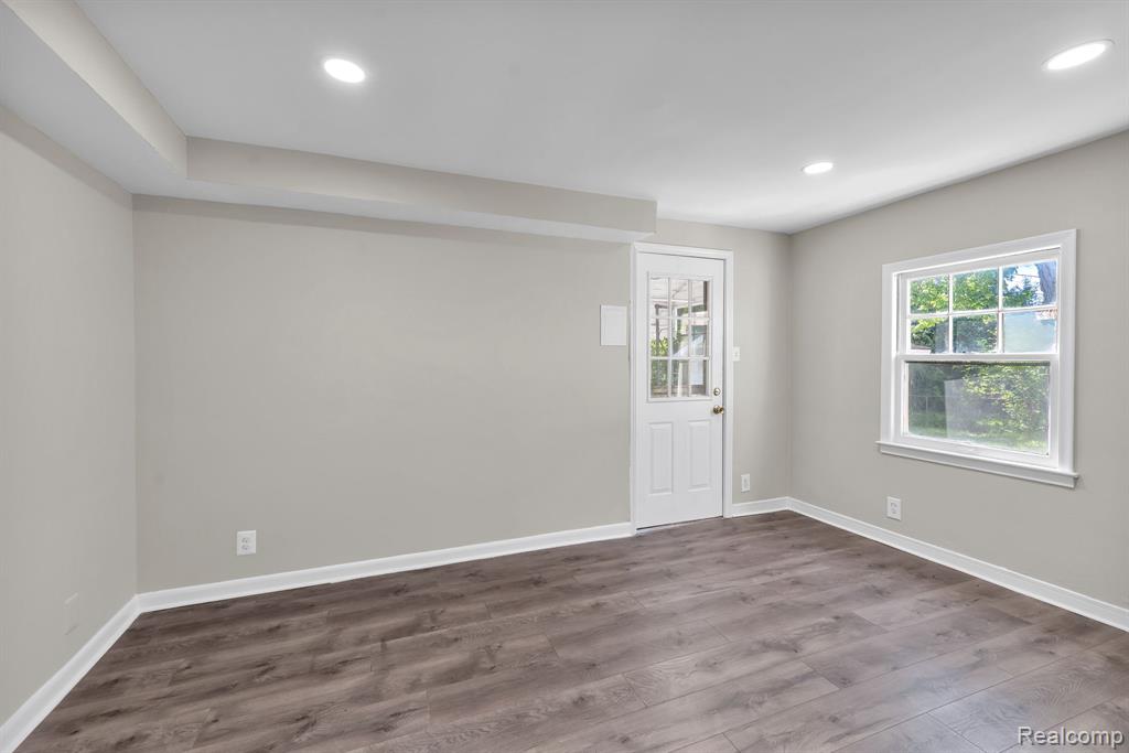 4453 Culver Street, Dearborn Heights, MI 48125 — Photo 22