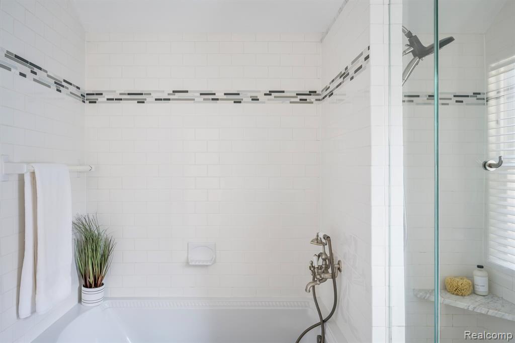 452 W Lewiston Avenue, Ferndale, MI 48220 — Photo 14