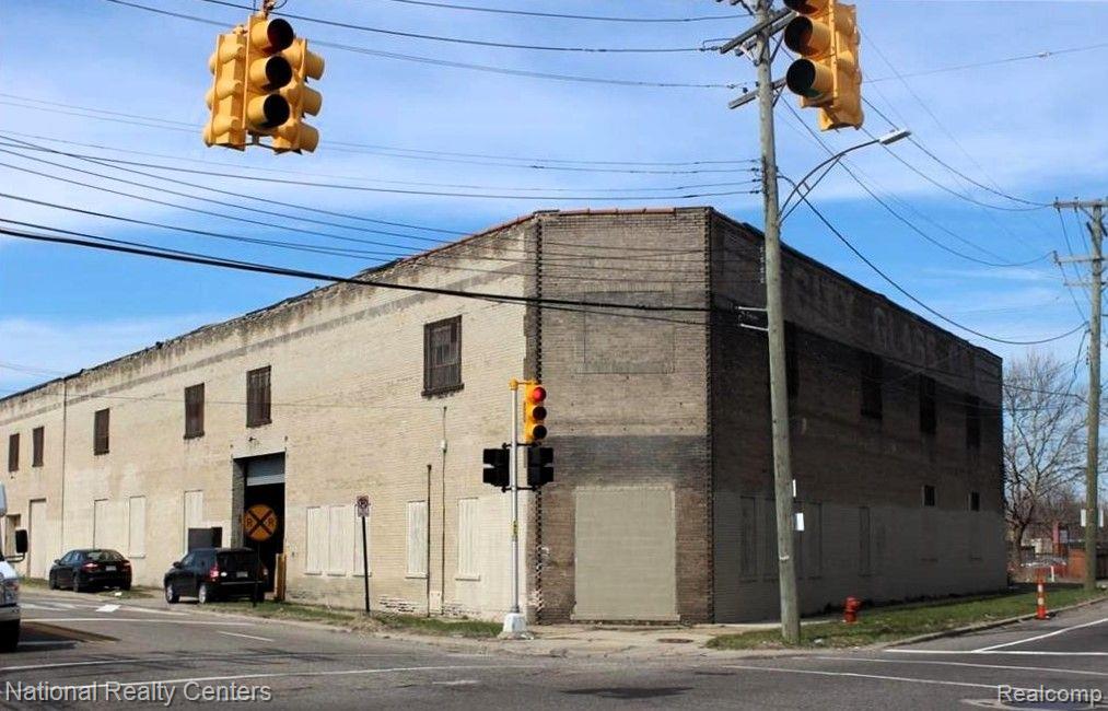 5300 Saint Jean Street, Detroit, MI 48213 — front exterior