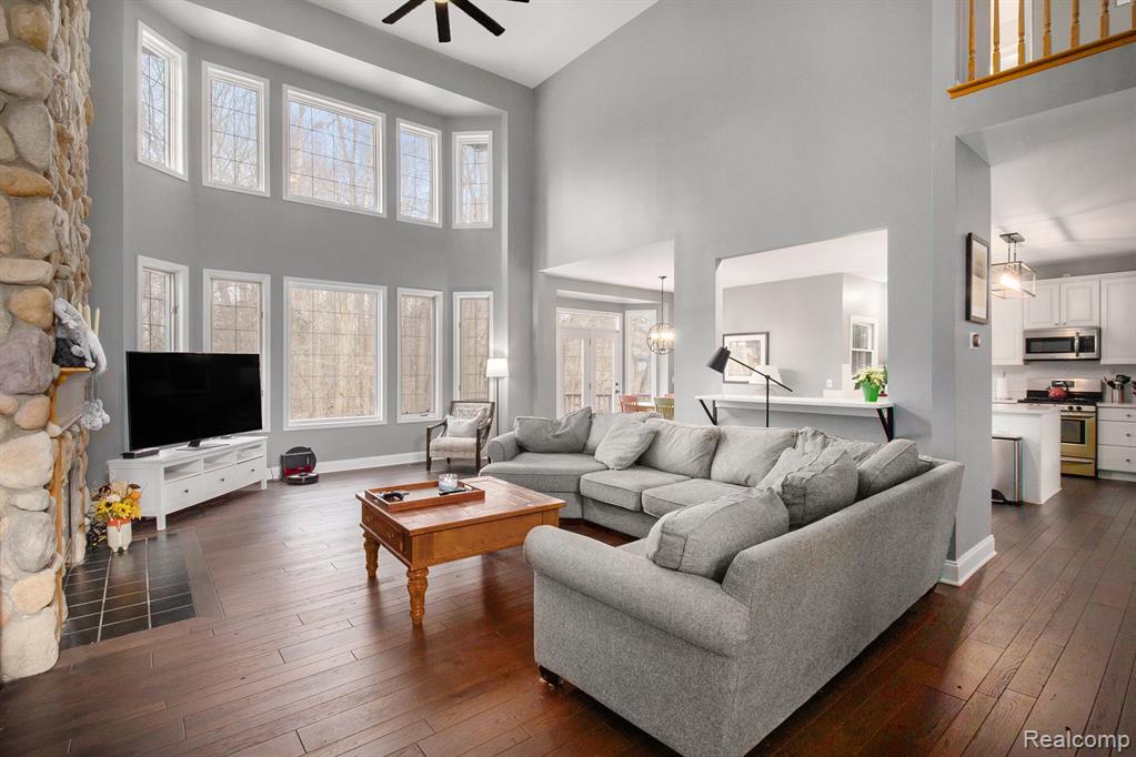 6829 Woodcrest Ridge, Clarkston, MI — Photo 8
