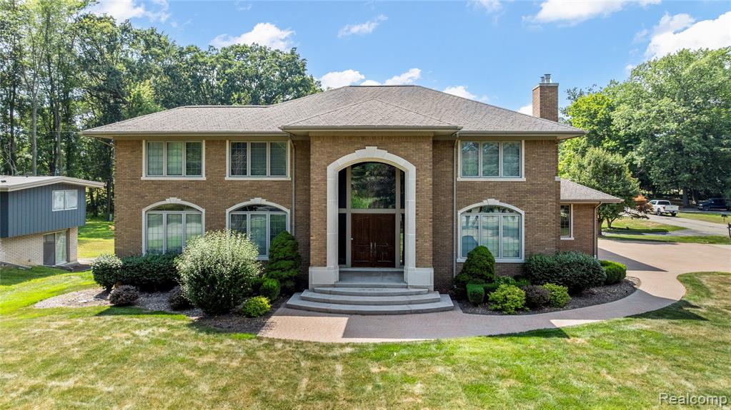 9281 Island Drive, Grosse Ile, MI 48138 — Photo 2