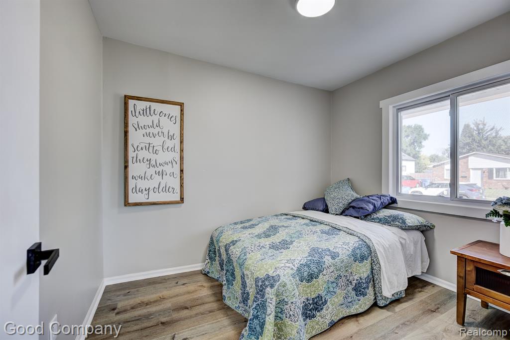 7276 Packard Avenue, Warren, MI 48091 — Photo 21