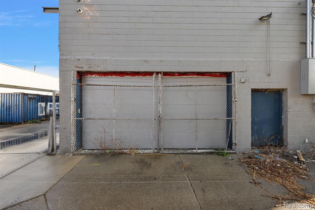 19807 VAN DYKE Street, Detroit, MI 48234 — Photo 24