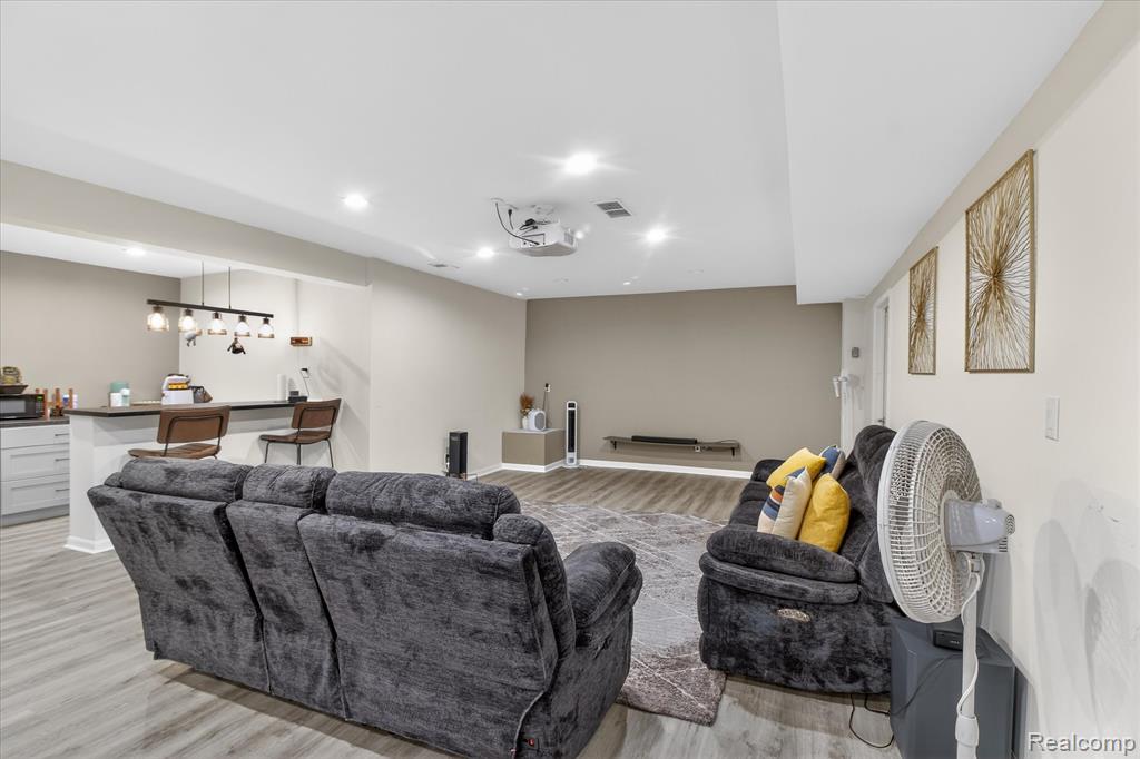 58565 Navarra Drive, South Lyon, MI 48178 — Photo 42