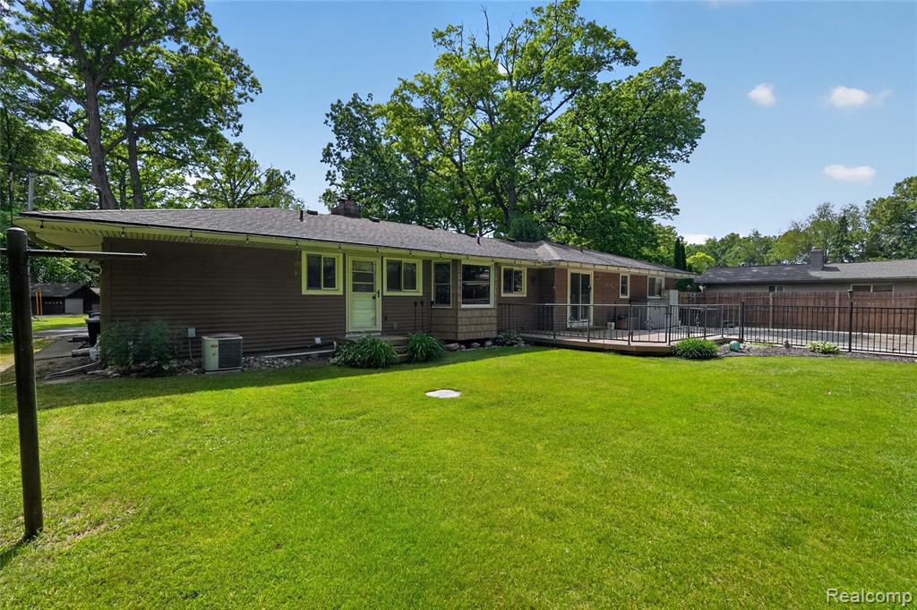 8668 Cooley Beach Drive, White Lake, MI — Photo 49
