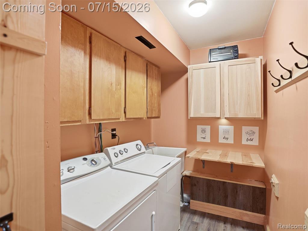 45414 Brunswick Drive, Canton, MI 48187 — Photo 13